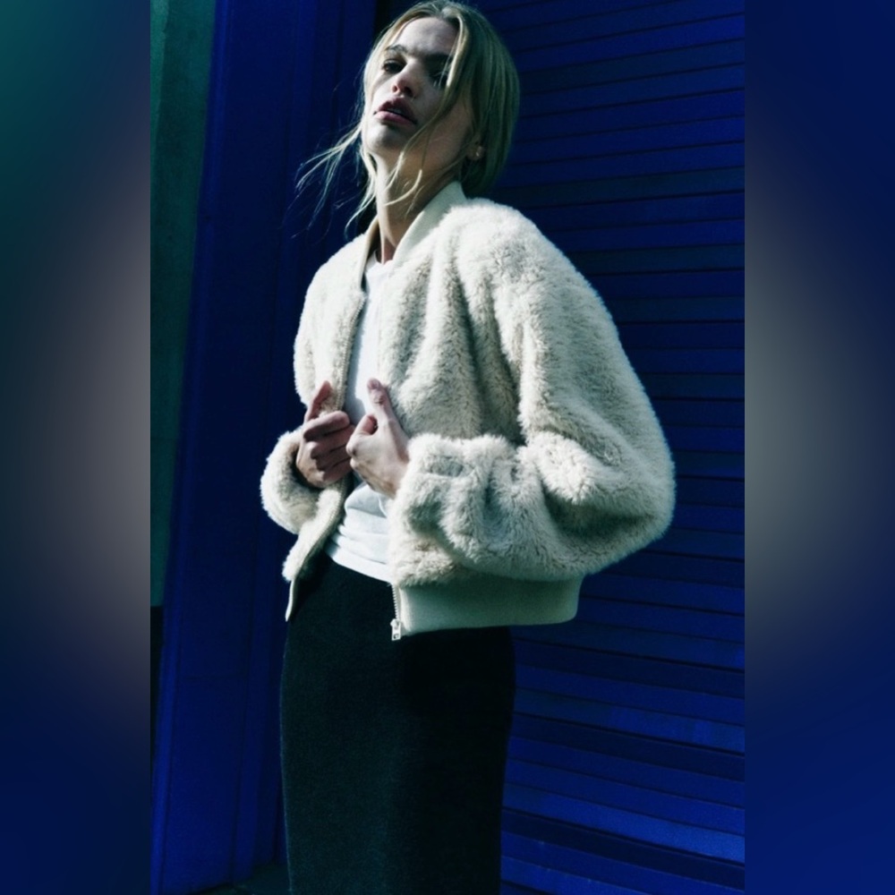 W/ tags Zara Faux Fur Cropped Bomber Jacket XS Ecro REF 4341/755 - Picture 3 of 17